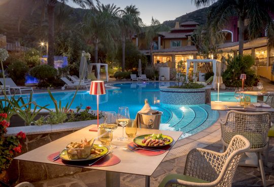 Cruccuris Resort